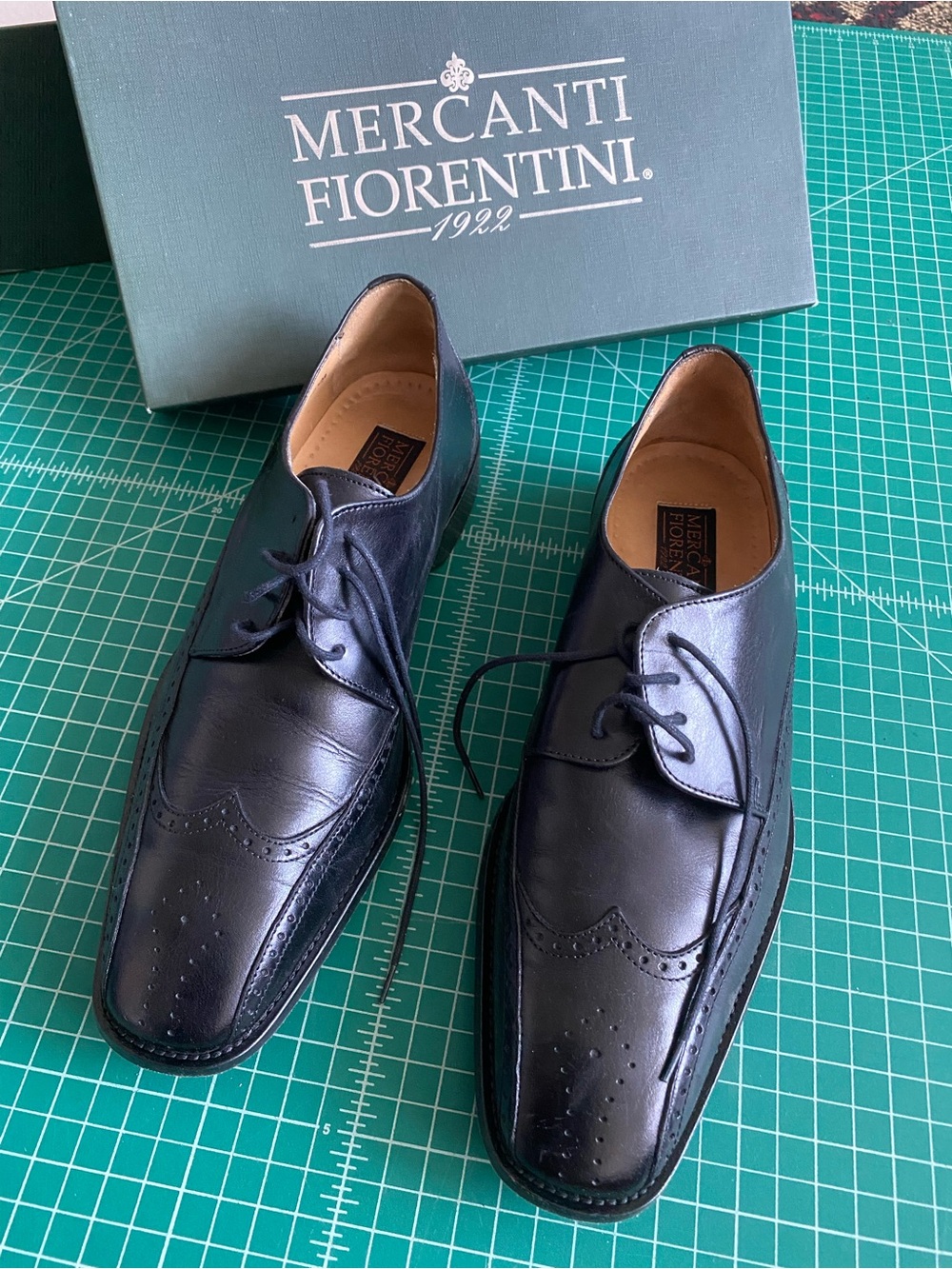 Mercanti Fiorentini Black Leather Wingtip Derby Shoes